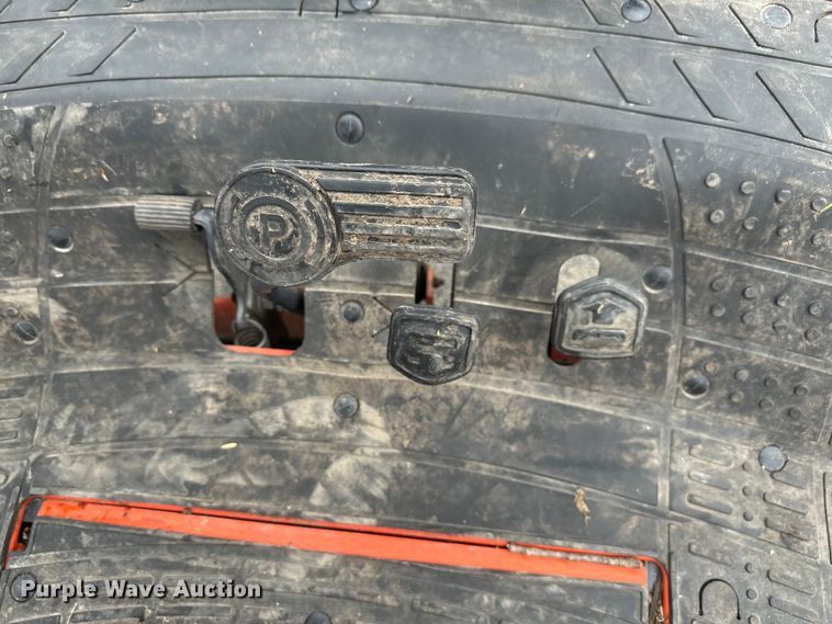 image for item EW2025 Kubota ZD1211L ZTR lawn mower