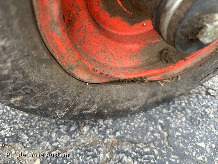 image for item EW2025 Kubota ZD1211L ZTR lawn mower