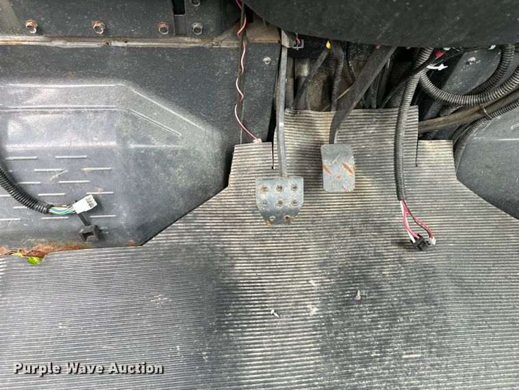 image for item EW2026 2009 Kubota RTV1100 utility vehicle