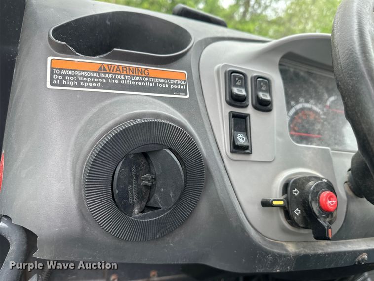 image for item EW2026 2009 Kubota RTV1100 utility vehicle