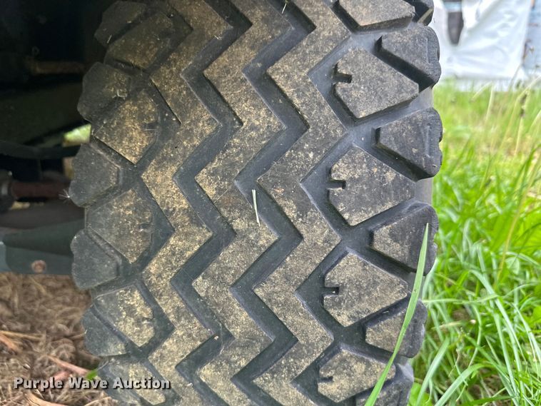 image for item EW2026 2009 Kubota RTV1100 utility vehicle