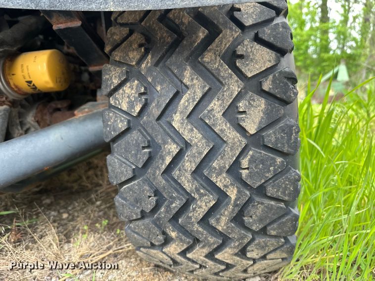 image for item EW2026 2009 Kubota RTV1100 utility vehicle