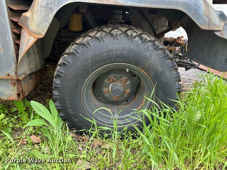 image for item EW2026 2009 Kubota RTV1100 utility vehicle