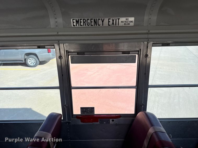 image for item EW4504 2001 Blue Bird school bus
