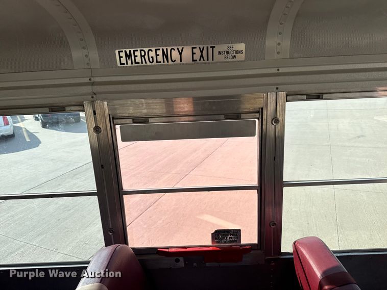 image for item EW4504 2001 Blue Bird school bus