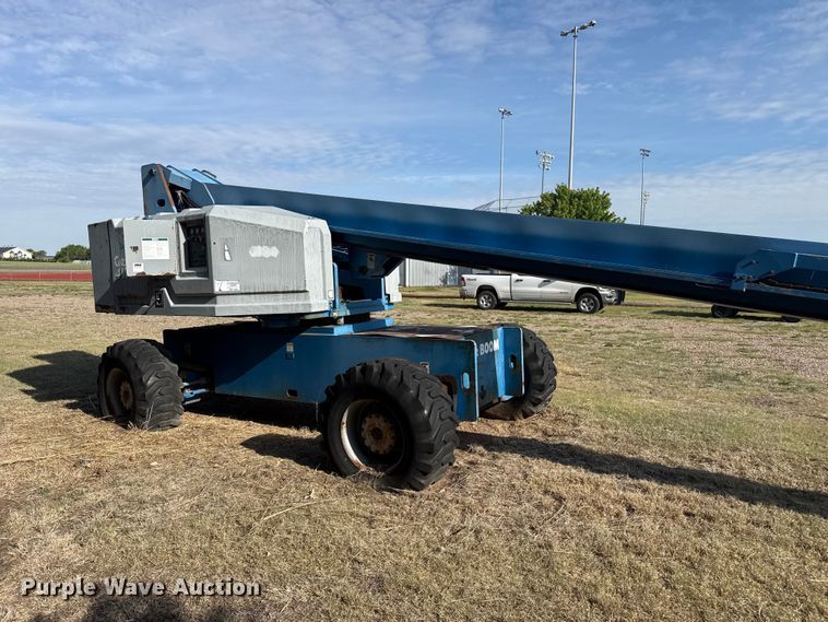image for item EW4505 Genie S-60 boom lift