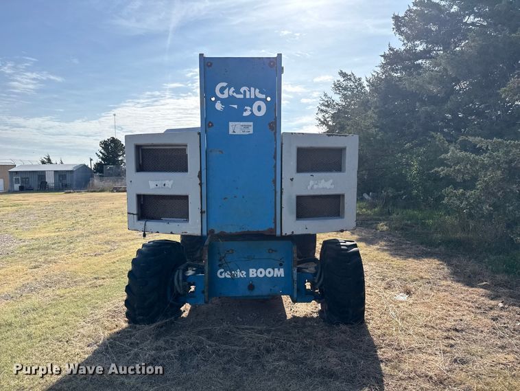 image for item EW4505 Genie S-60 boom lift