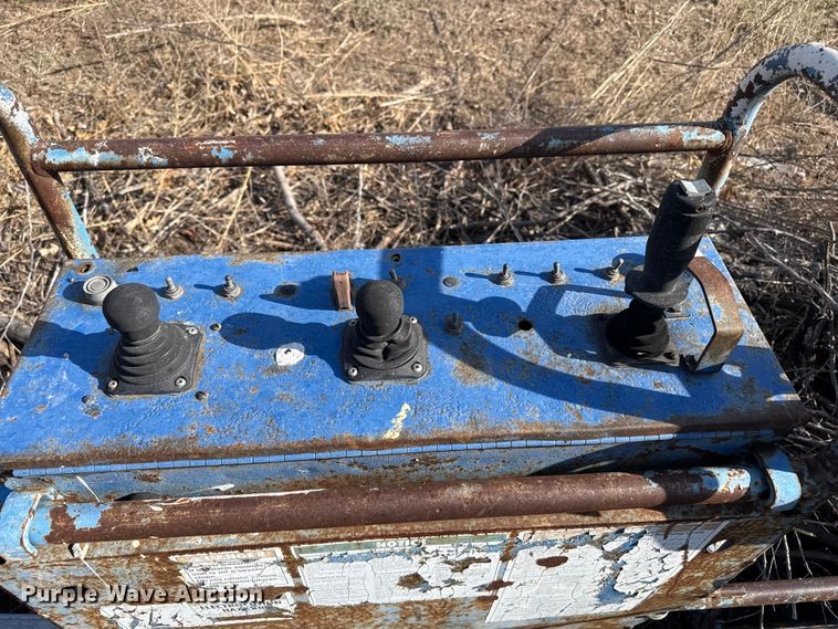 image for item EW4505 Genie S-60 boom lift