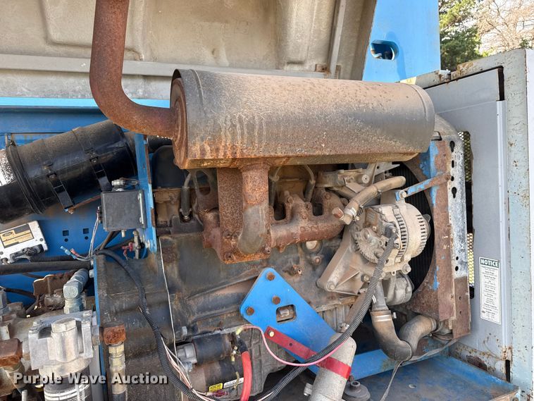 image for item EW4505 Genie S-60 boom lift