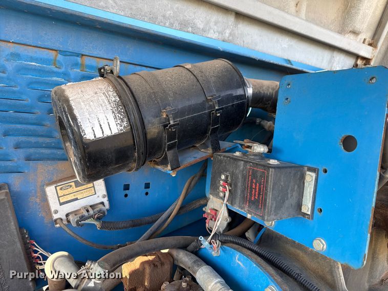 image for item EW4505 Genie S-60 boom lift