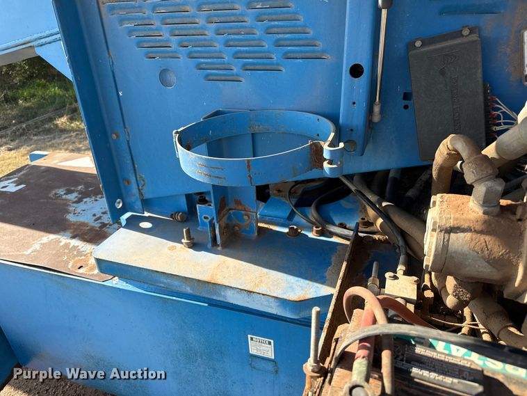 image for item EW4505 Genie S-60 boom lift