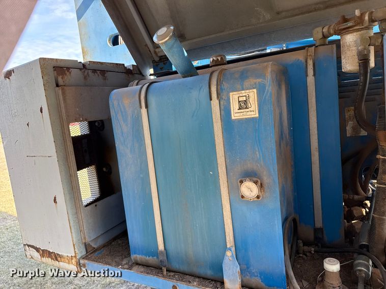 image for item EW4505 Genie S-60 boom lift