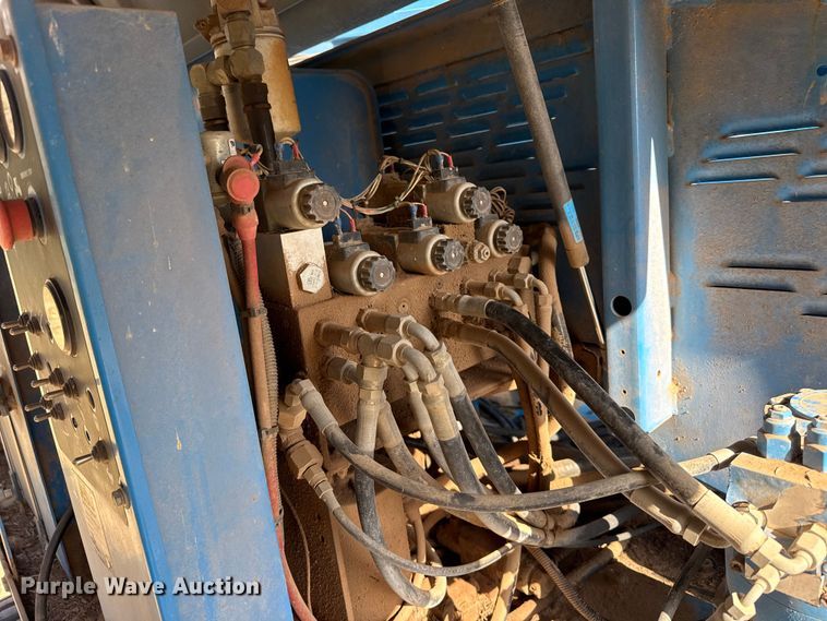 image for item EW4505 Genie S-60 boom lift