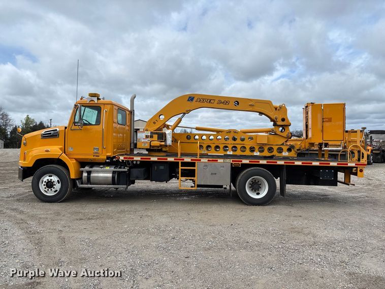 image for item FB3407 2016 Western Star 4700 Under bridge inspection truck