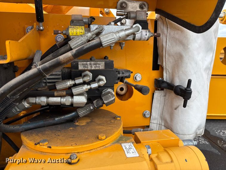 image for item FB3407 2016 Western Star 4700 Under bridge inspection truck