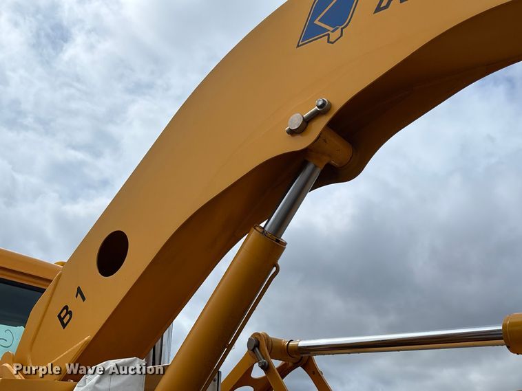 image for item FB3407 2016 Western Star 4700 Under bridge inspection truck