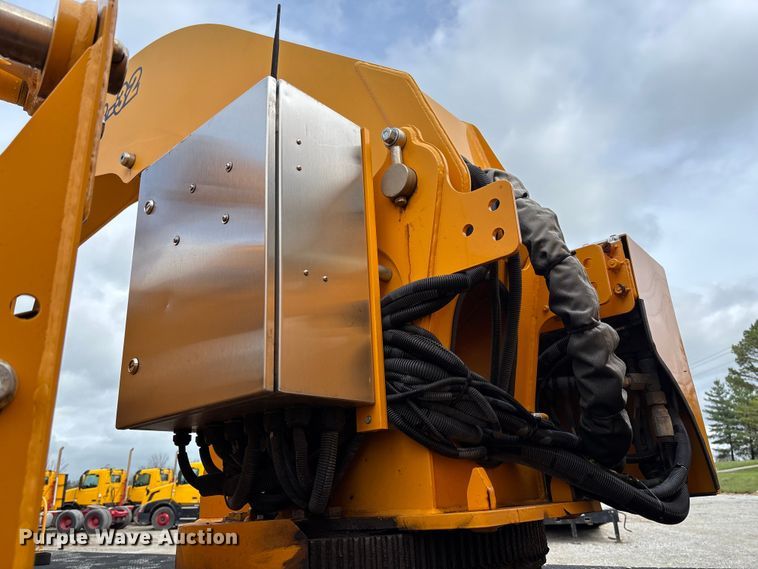 image for item FB3407 2016 Western Star 4700 Under bridge inspection truck