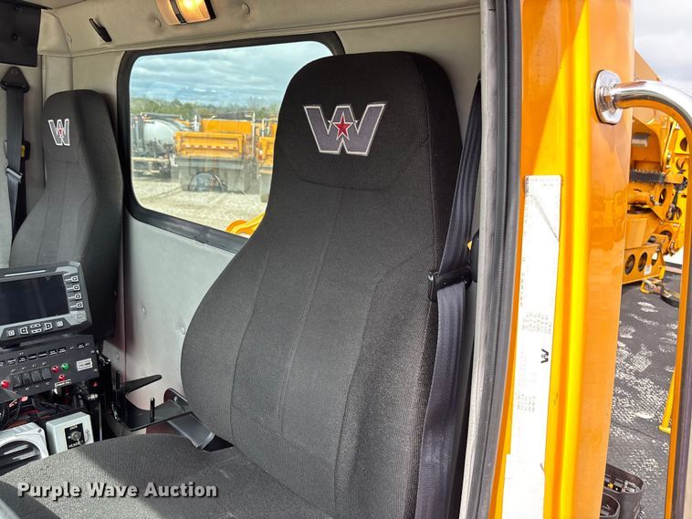 image for item FB3407 2016 Western Star 4700 Under bridge inspection truck