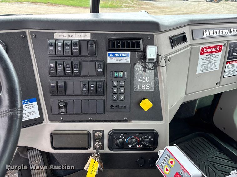 image for item FB3407 2016 Western Star 4700 Under bridge inspection truck