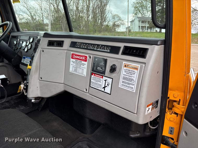 image for item FB3407 2016 Western Star 4700 Under bridge inspection truck