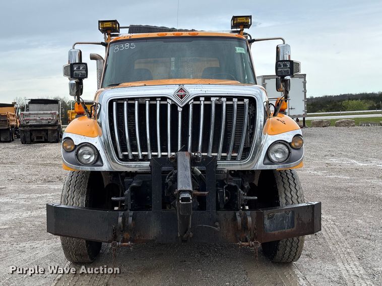image for item FB3408 2010 International 7500 dump truck