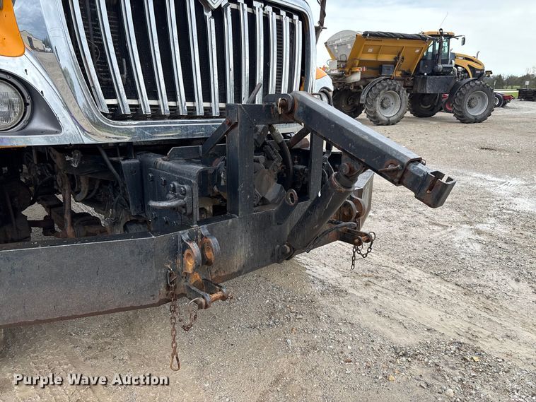 image for item FB3408 2010 International 7500 dump truck