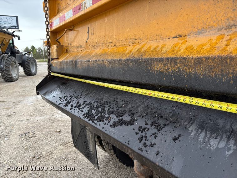 image for item FB3408 2010 International 7500 dump truck