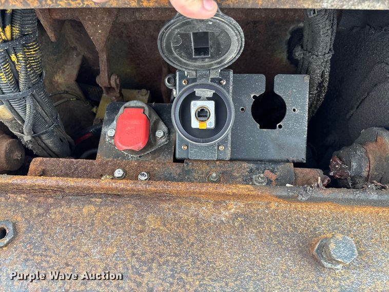 image for item FB3408 2010 International 7500 dump truck