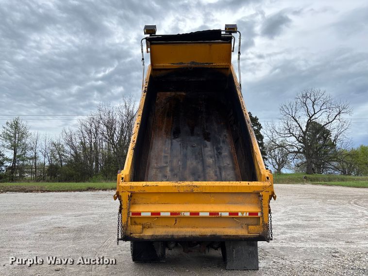 image for item FB3408 2010 International 7500 dump truck