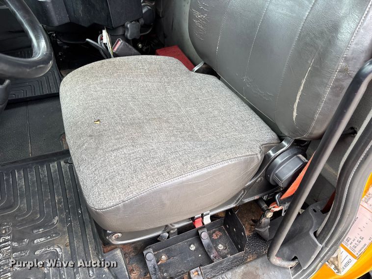 image for item FB3408 2010 International 7500 dump truck