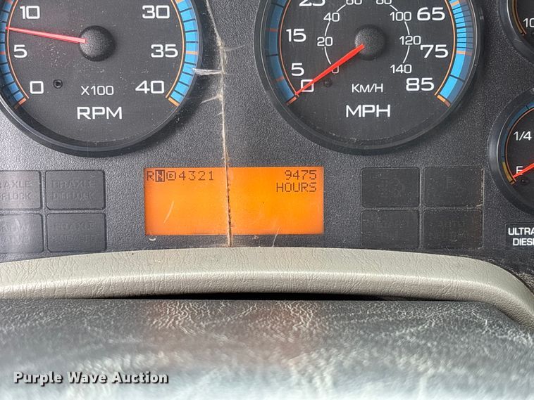 image for item FB3408 2010 International 7500 dump truck