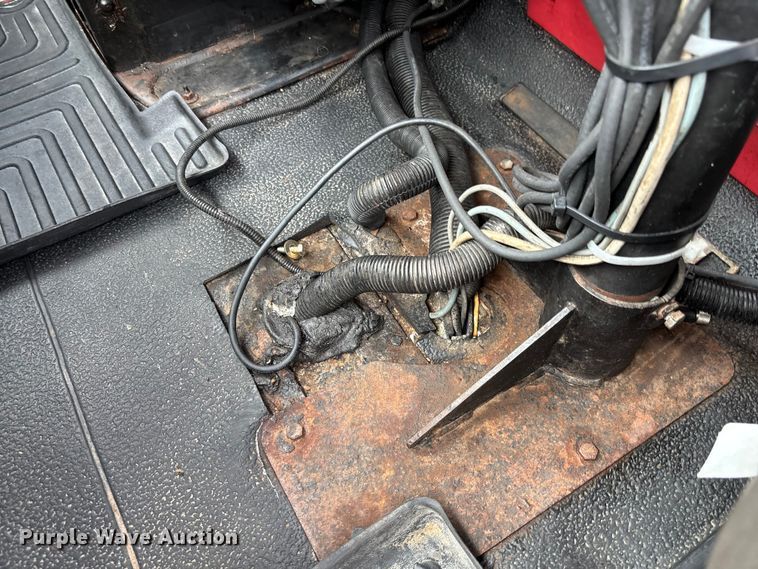 image for item FB3408 2010 International 7500 dump truck