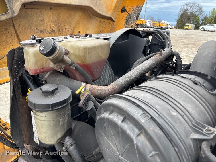 image for item FB3408 2010 International 7500 dump truck