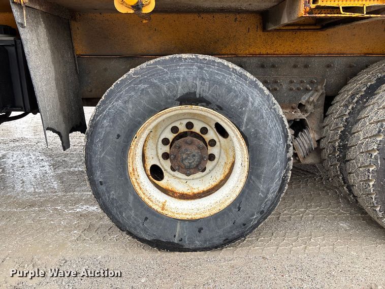 image for item FB3408 2010 International 7500 dump truck