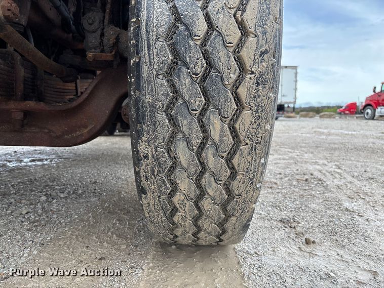 image for item FB3408 2010 International 7500 dump truck