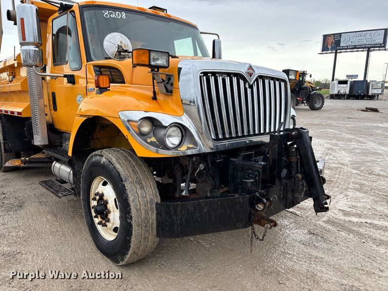 image for item FB3409 2009 International 7500 dump truck