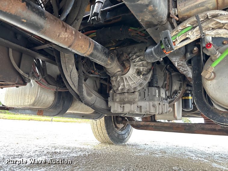 image for item FB3409 2009 International 7500 dump truck