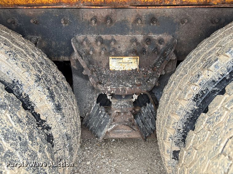 image for item FB3409 2009 International 7500 dump truck