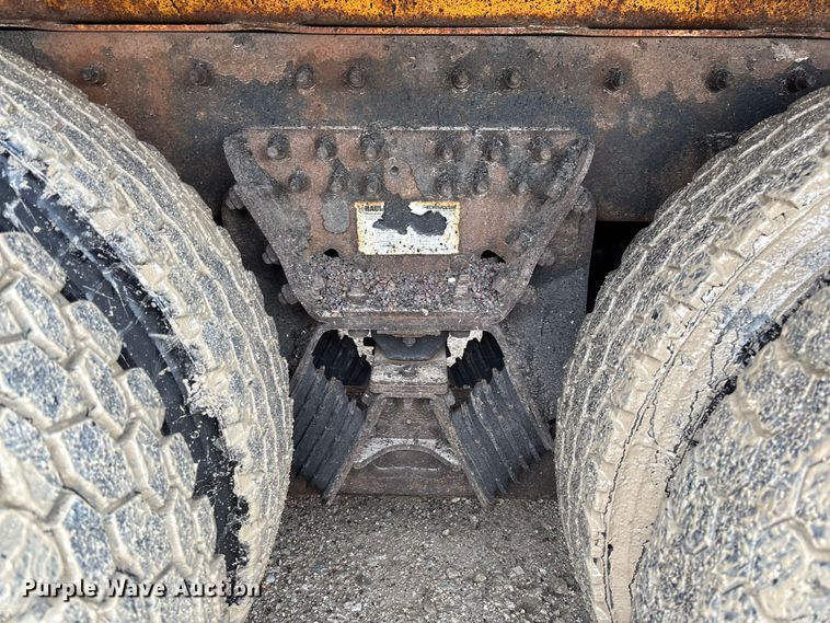 image for item FB3409 2009 International 7500 dump truck
