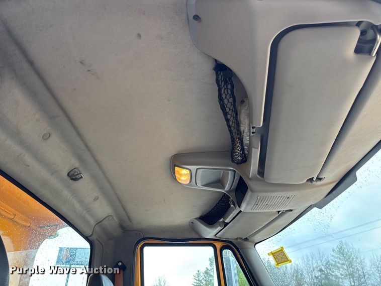 image for item FB3409 2009 International 7500 dump truck
