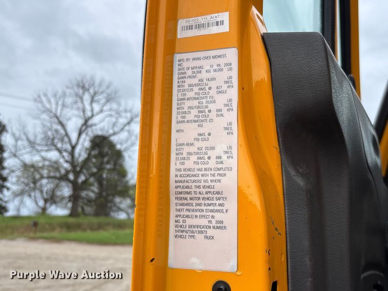 image for item FB3409 2009 International 7500 dump truck