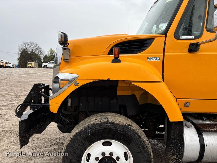 image for item FB3410 2013 International 7500 dump truck