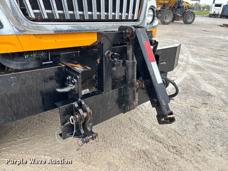 image for item FB3410 2013 International 7500 dump truck