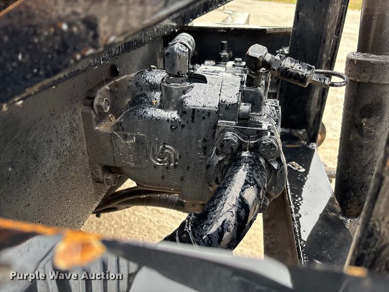 image for item FB3410 2013 International 7500 dump truck