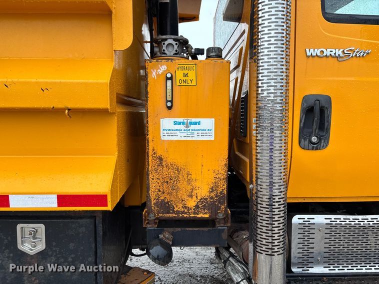 image for item FB3410 2013 International 7500 dump truck