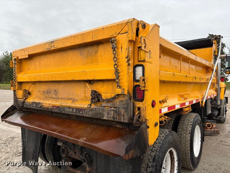 image for item FB3410 2013 International 7500 dump truck