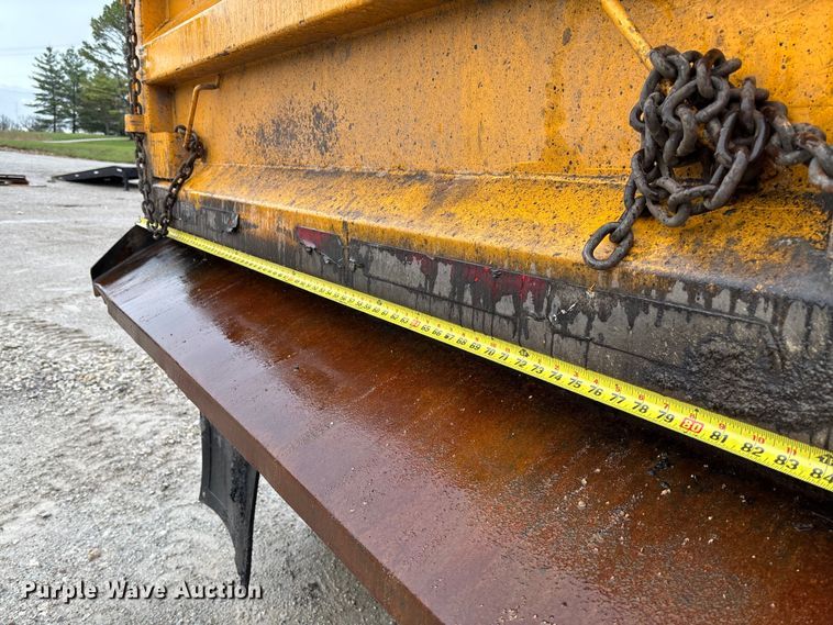 image for item FB3410 2013 International 7500 dump truck