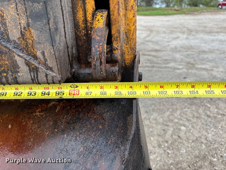 image for item FB3410 2013 International 7500 dump truck