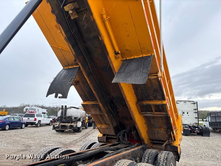 image for item FB3410 2013 International 7500 dump truck