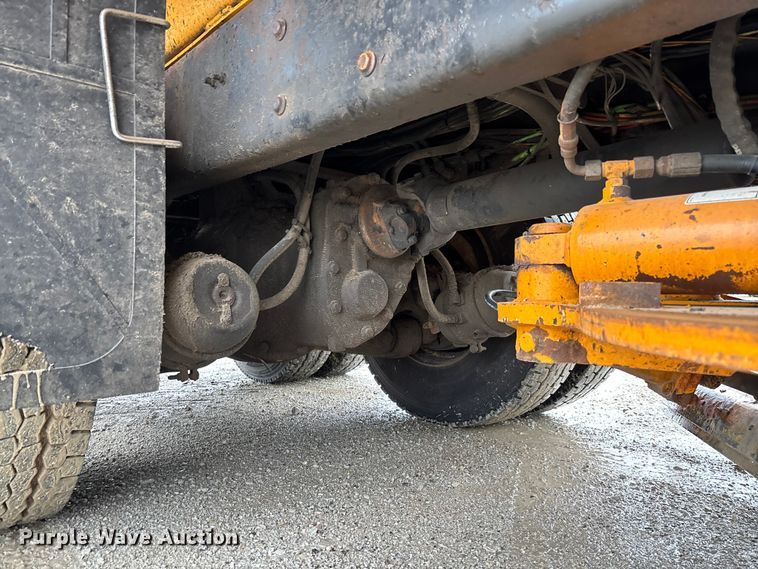 image for item FB3410 2013 International 7500 dump truck